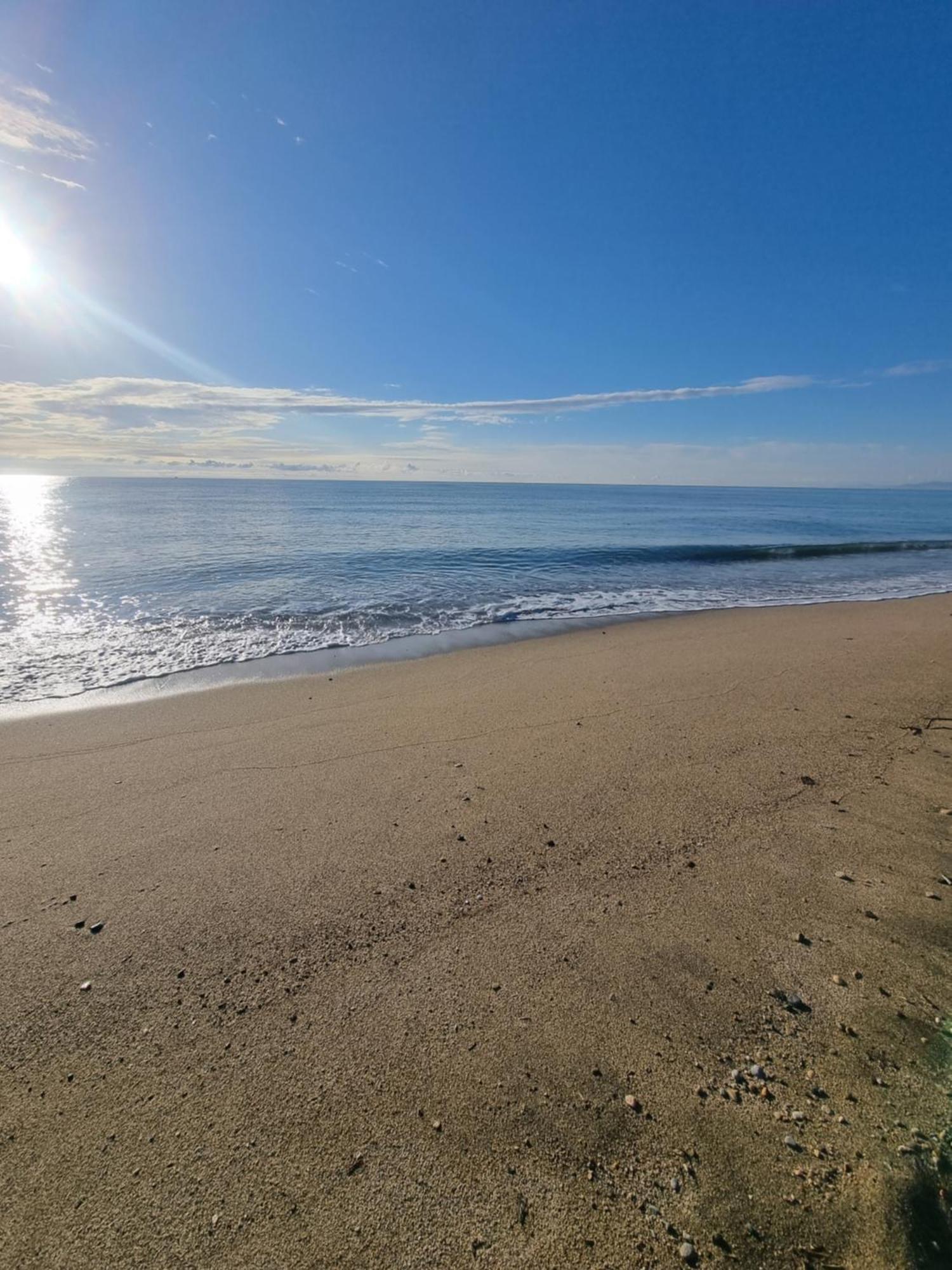 Plage: Atypique Bord De Mediterranee Ferienhaus *